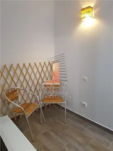 Armeneasca, apartament deosebit, 5 camere, renovat , zona cu acces facil. - foto 14