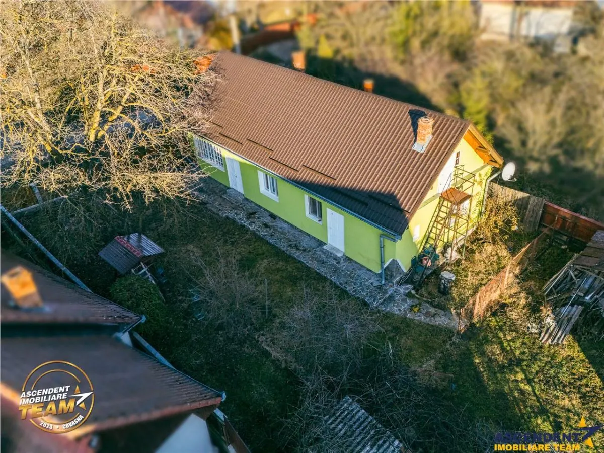 Casa de locuit in Martanus cu 660mp teren roditor,  Covasna - foto 5