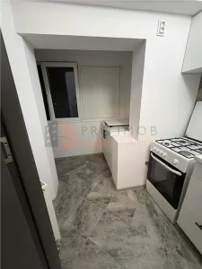 Garsoniera cf 1 decomandata zona Centru - foto 4