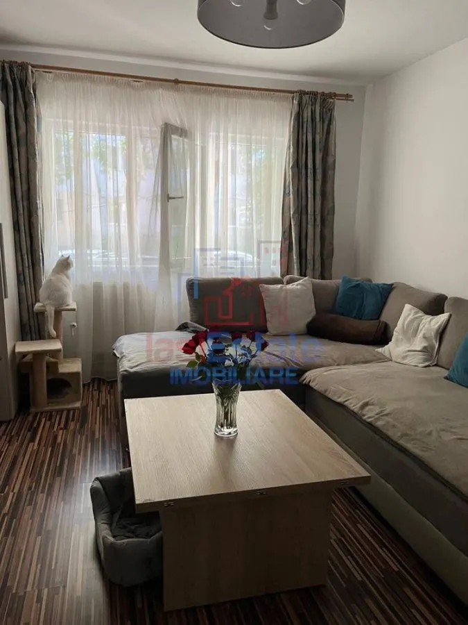 Apartament 3 camere Dacia - foto 1