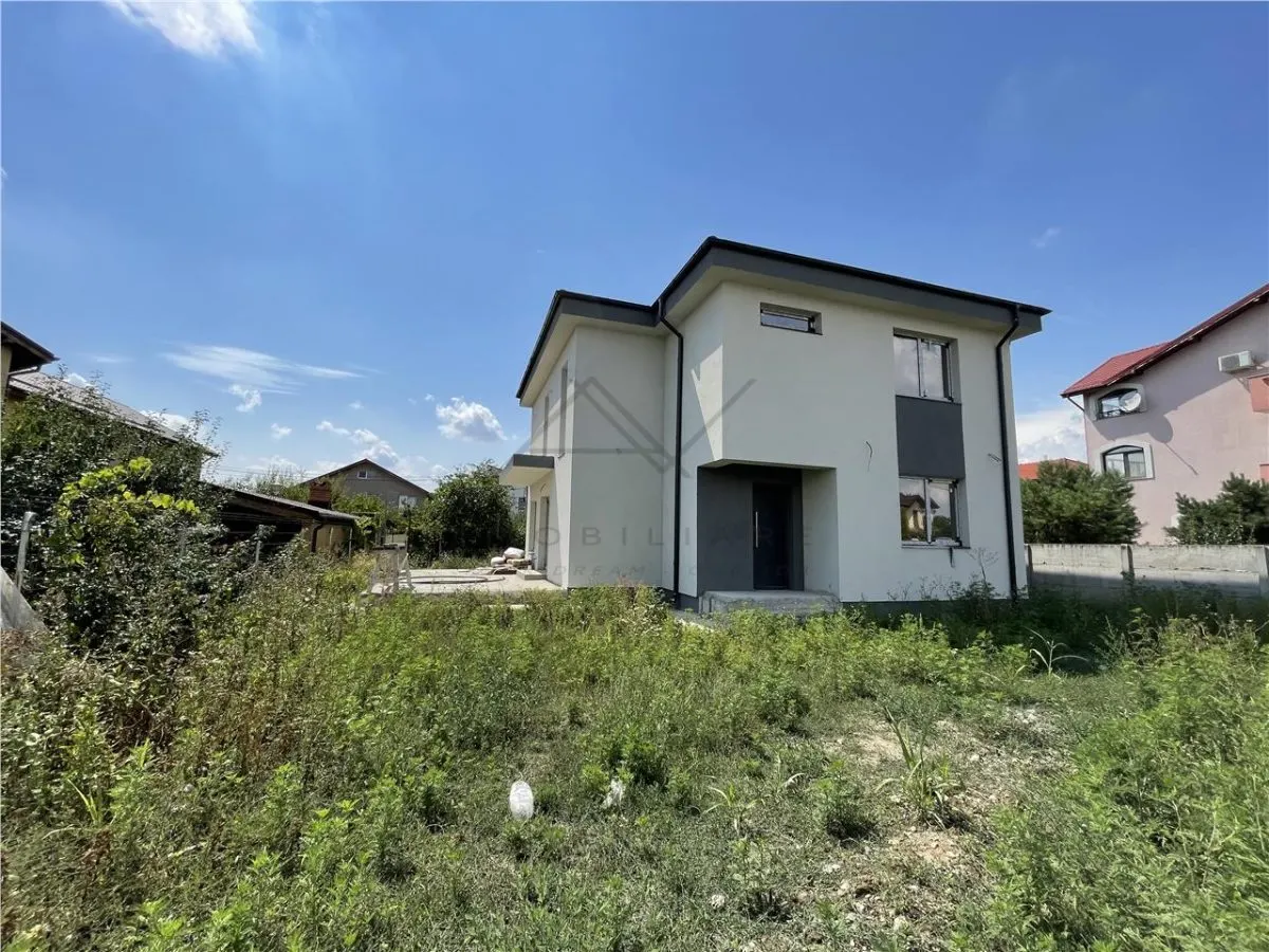 DE VANZARE VILA INDIVIDUALA CIOROGARLA- LA CHEIE STRADA NARCISELOR - foto 1