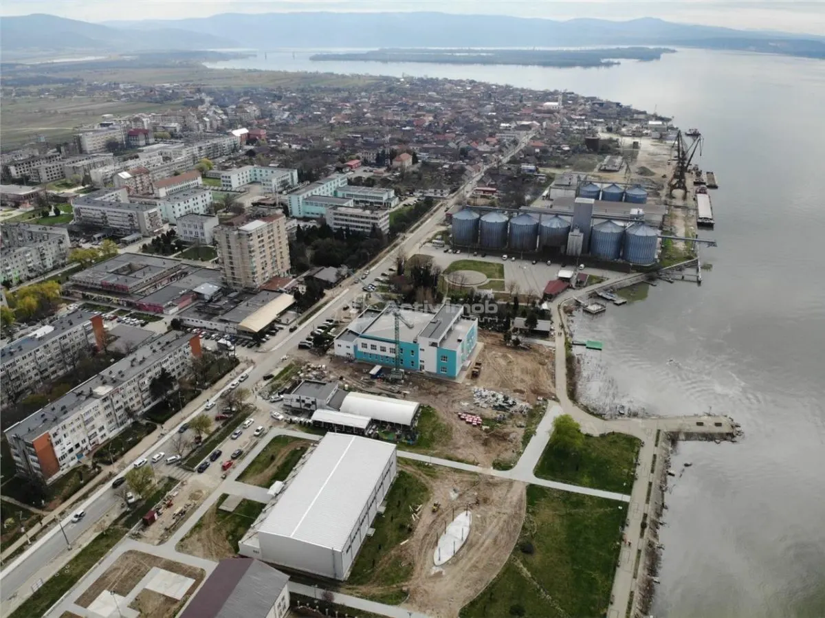 Moldova Noua, Teren Drept Intravilan 1628 Mp., pe malul Dunarii, Vanzare sau Inchiriere - foto 12