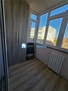 Apartament cu trei camere zona centrala - foto 11