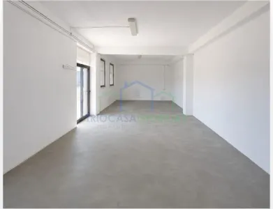 Doua hale in suprafata de 357  mp respectiv 475 mp si 5423 mp teren intravilan in Isalnita - foto 11