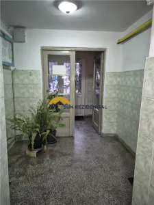 Berceni-Izvorul Rece,apartament 2 camere,bloc reabilitat - foto 10