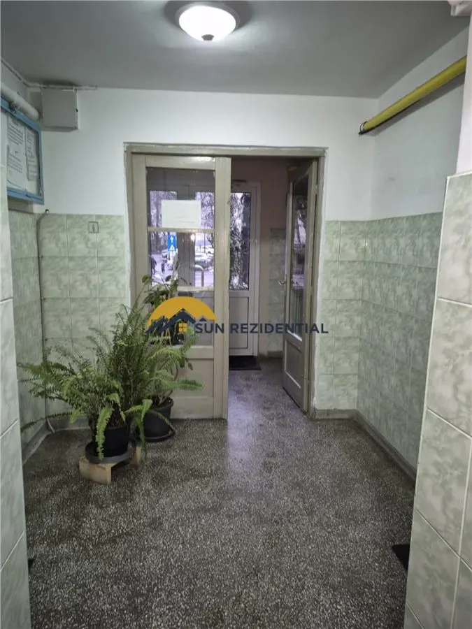 Berceni-Izvorul Rece,apartament 2 camere,bloc reabilitat - foto 10