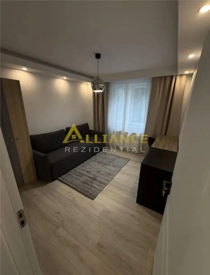 Piata Sudului Apartament 3 Camere de inchiriat - foto 2