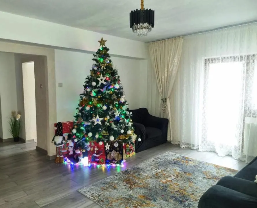 Apartament 3 camere in Ploiesti, zona Gheorghe Doja - foto 1