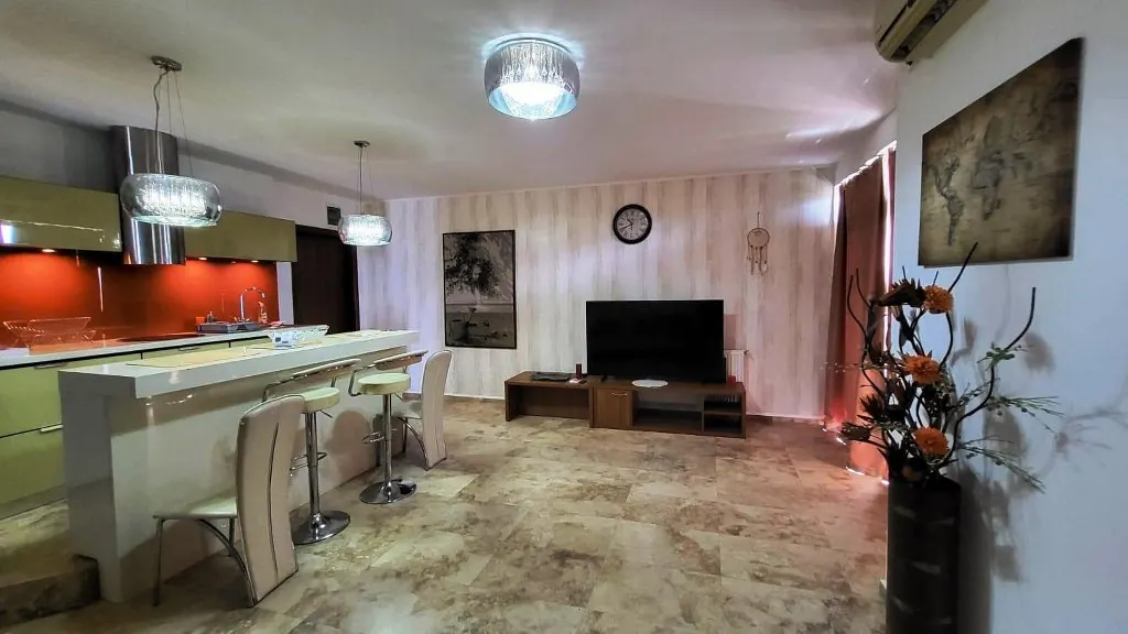 Apartament 2 camere in Ploiesti, zona Albert - foto 1