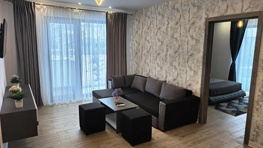 Apartament 3 camere, zona Albert - foto 1