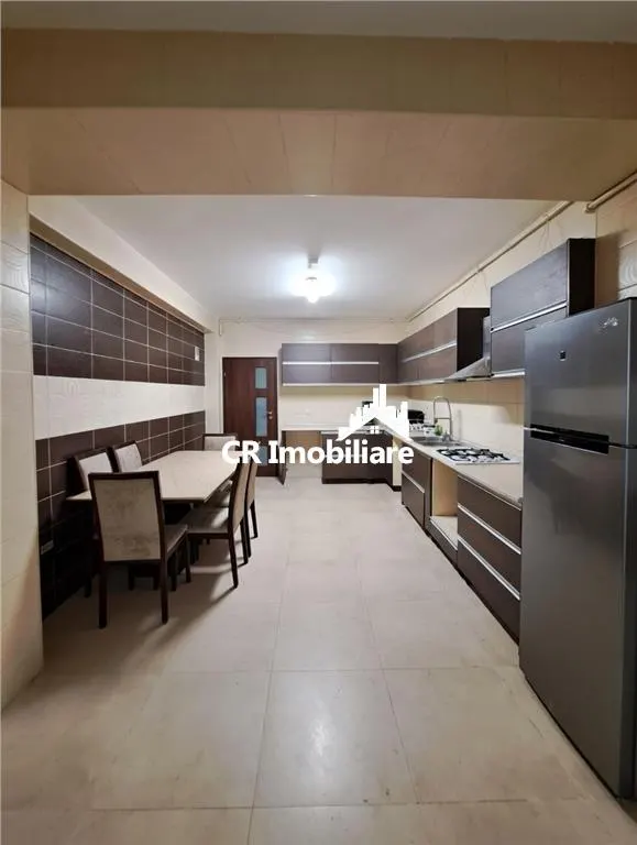 Apartament 5 camere  Bazilescu Parc - foto 2