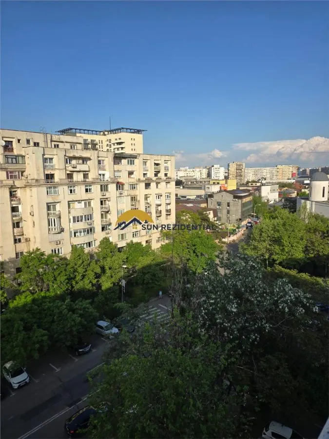 Bulevardul Burebista-Decebal Garsoniera Libera - foto 10