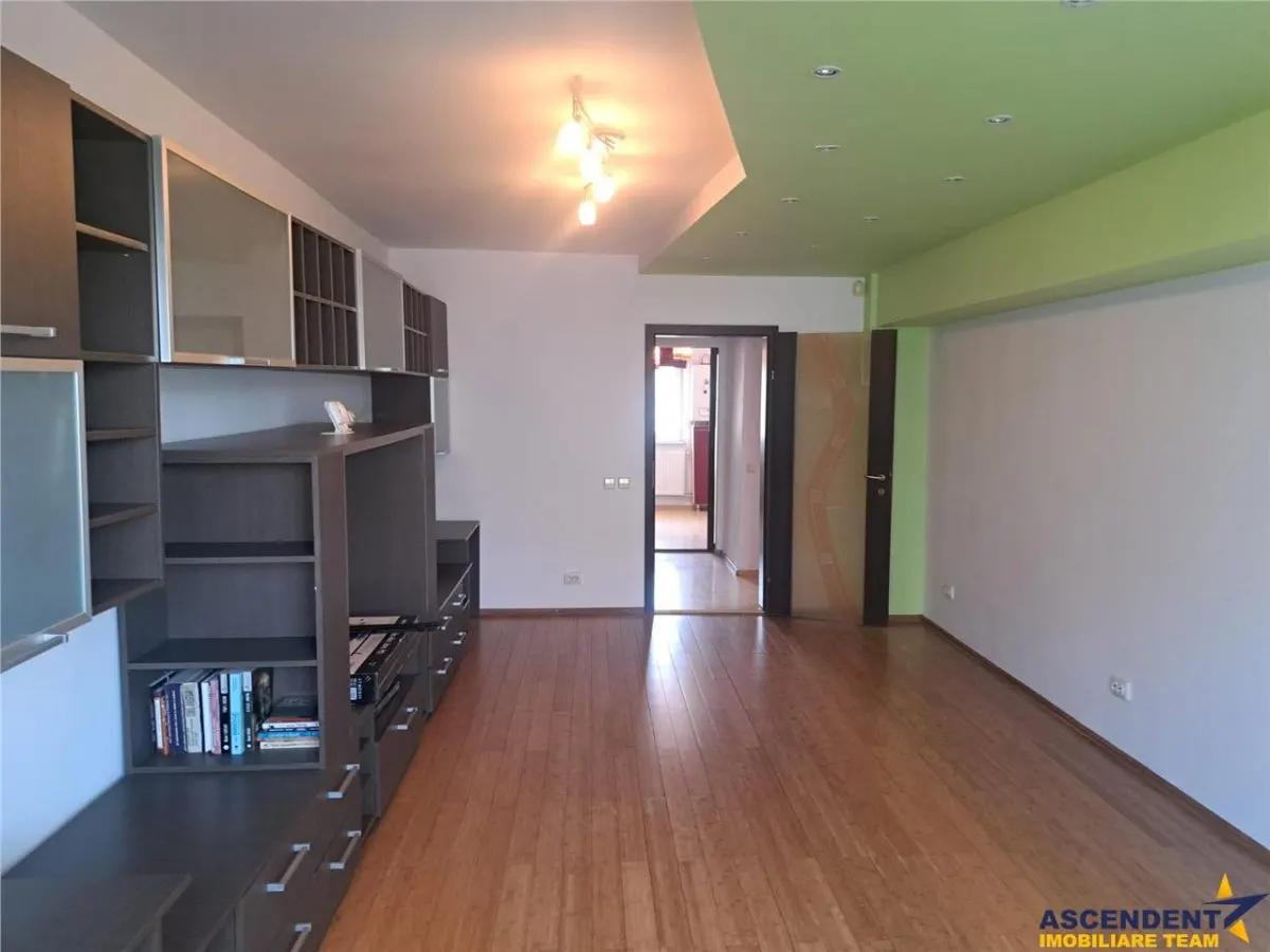 Apartament generos 3 camere de inchiriat, in zona apreciabila, Nicolae Iorga, Sf. Gheorghe - foto 14