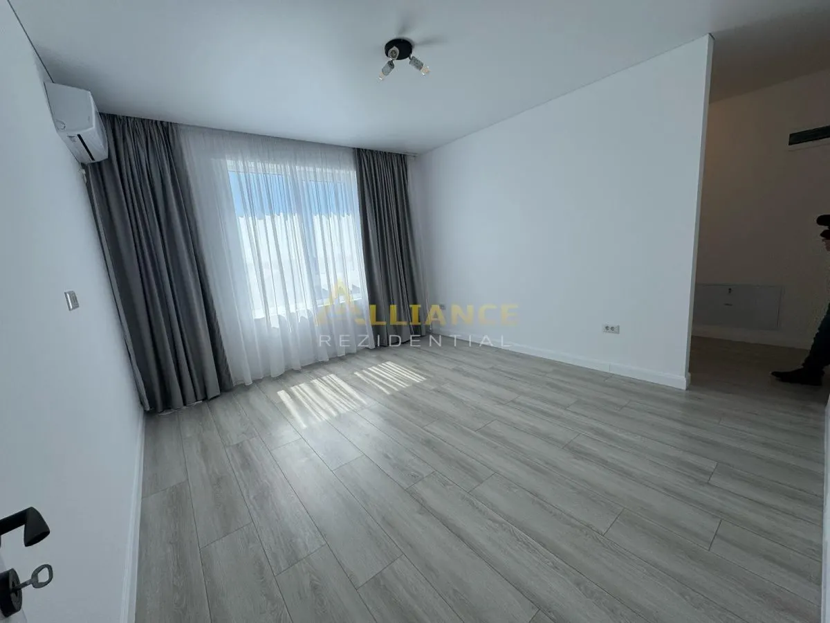 Penthouse de vanzare  Str. Crestesti - foto 4
