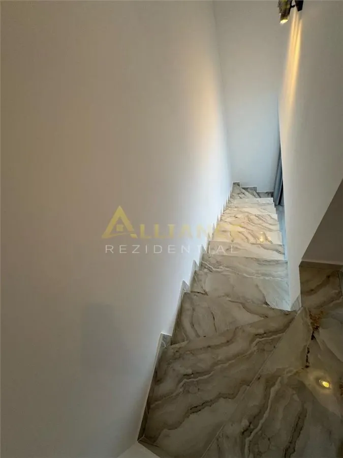 Penthouse de vanzare  Str. Crestesti - foto 6