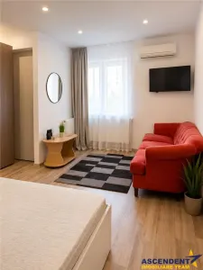 Garsoniera la casa, mobilata, 38mp, camara, boxa pivnita, cu teren 20mp, Centrul Istoric, Brasov - Brasov