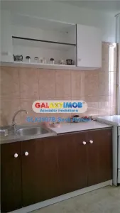 GARSONIERA DE INCHIRIAT DRUMUL TABEREI METROU FAVORIT - foto 5