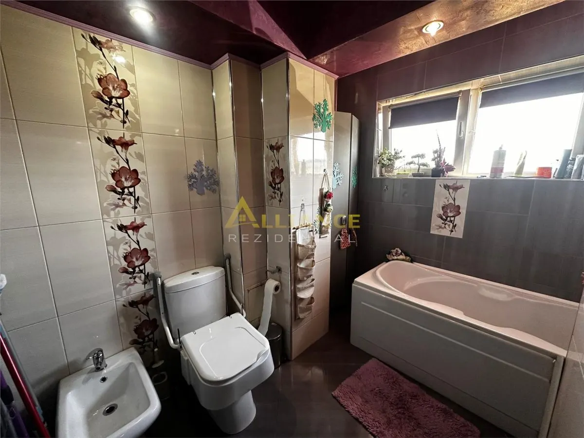 {Grand Arena} Apartament 3 camere + boxa - foto 11