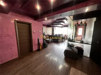 {Grand Arena} Apartament 3 camere + boxa - foto 4