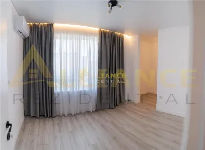 - APARTAMENT TIP DUPLEX - 3 CAMERE 3 BAI - 119MP - SCARA INTERIOARA - foto 8