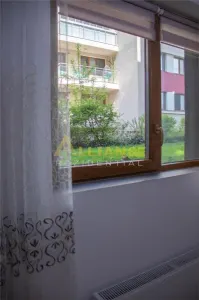 tament 2 camere de vanzare â€“ 43 mp â€“ complet mobilat si utilat â€“ loc de parcare inclus - foto 7
